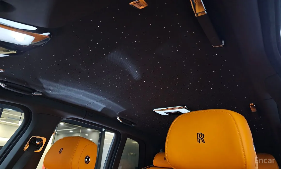 Фото 19 - Rolls-Royce Cullinan