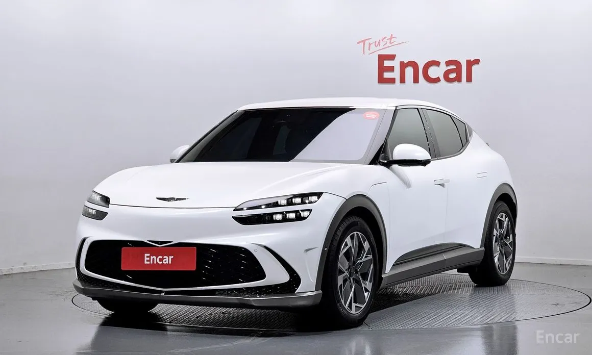 Фото 1 - Genesis GV60