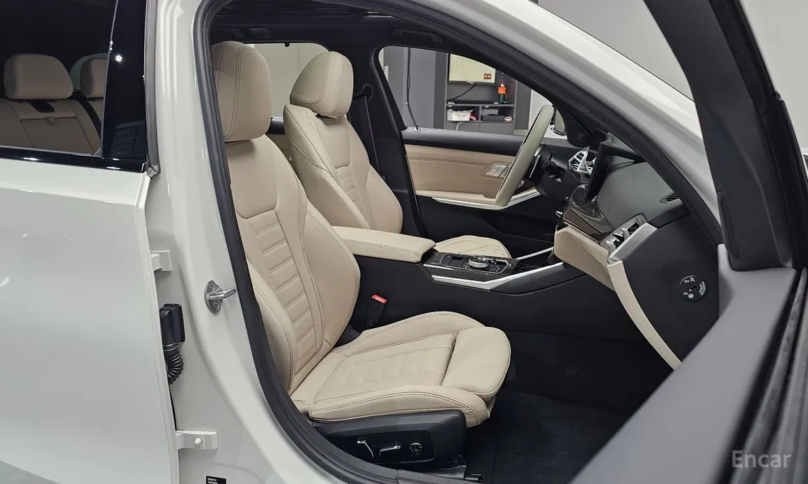 Фото 10 - BMW 3 Series