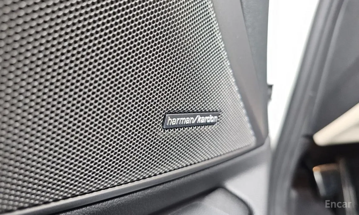 Фото 19 - BMW 3 Series