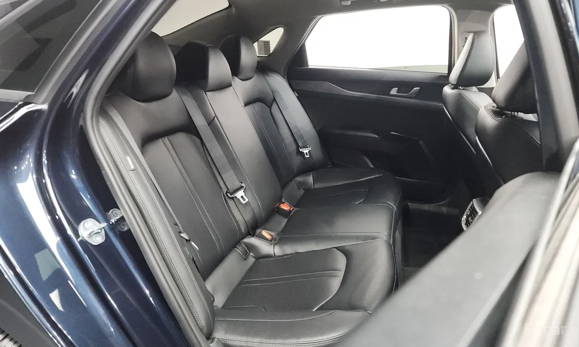 Фото 12 - Kia K5