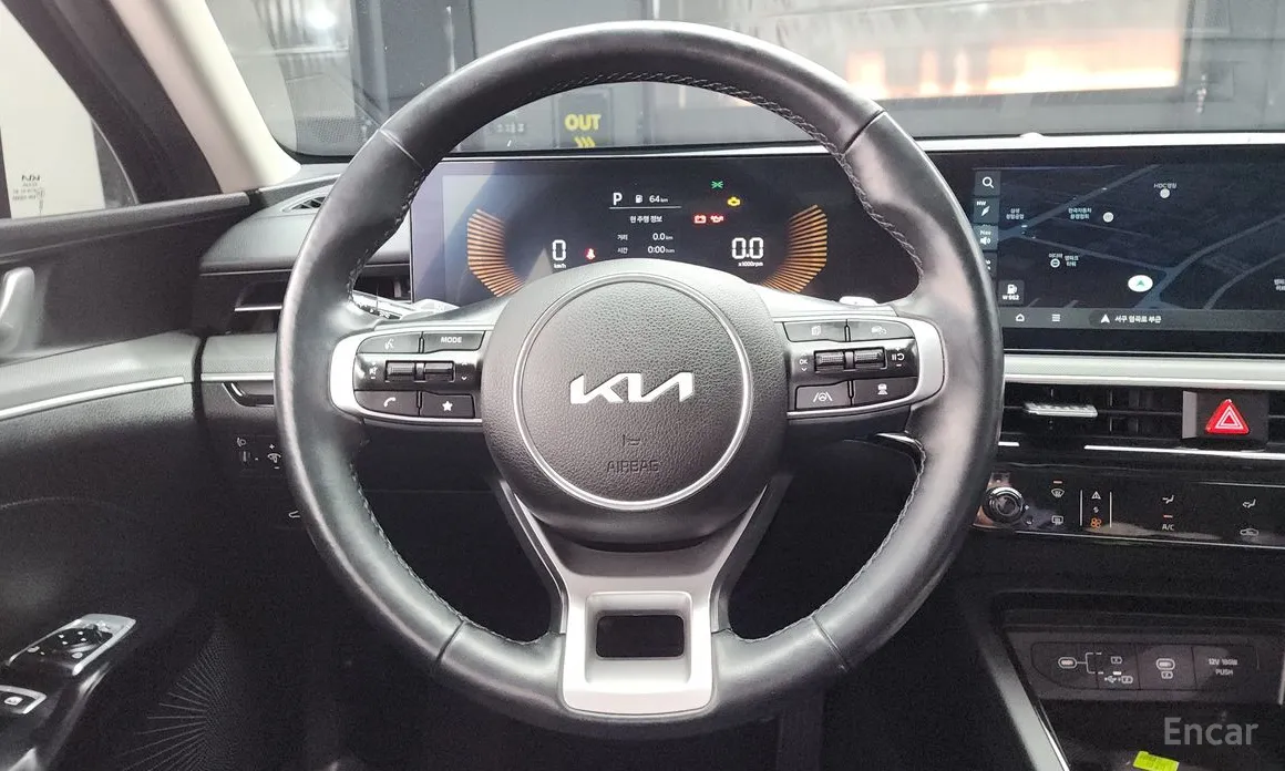 Фото 13 - Kia K5