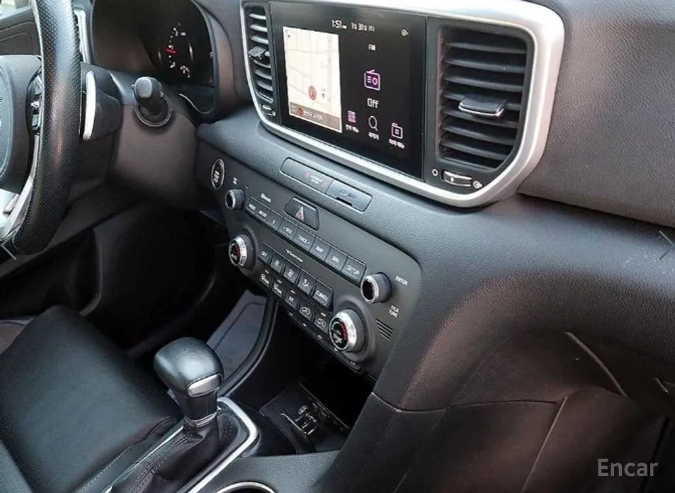 Фото 11 - Kia Sportage