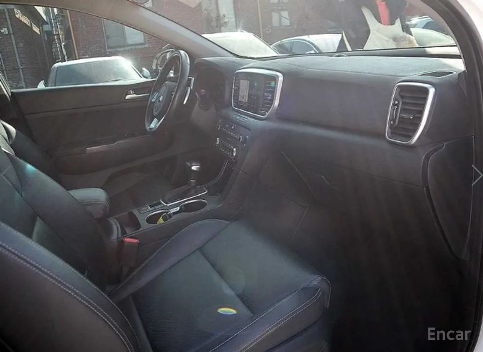 Фото 13 - Kia Sportage