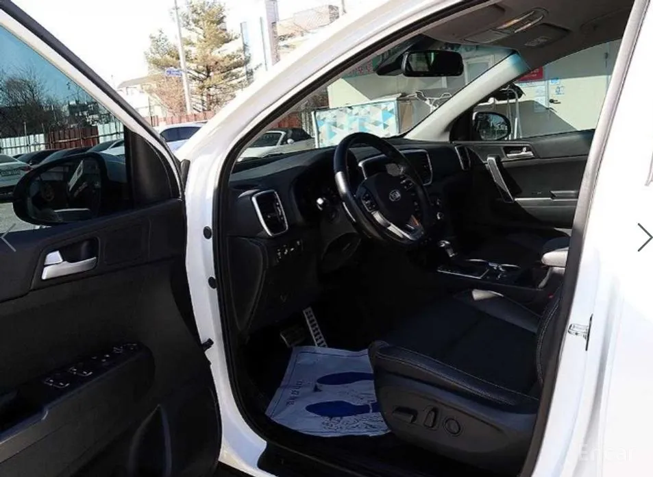 Фото 6 - Kia Sportage