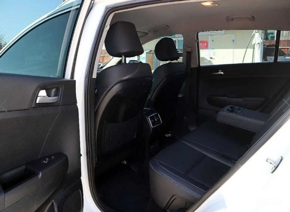 Фото 7 - Kia Sportage