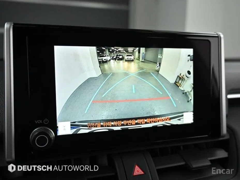 Фото 14 - Toyota RAV4