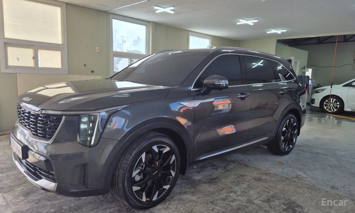 Фото 1 - Kia Sorento