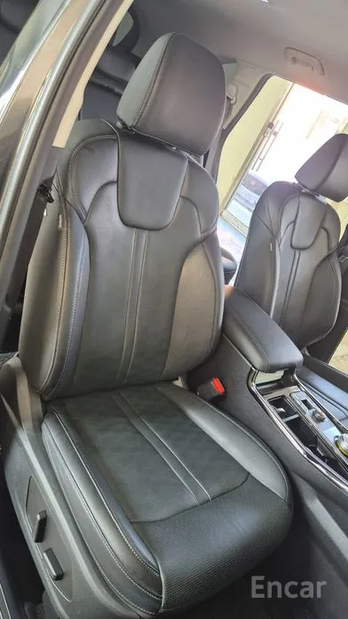 Фото 12 - Kia Sorento