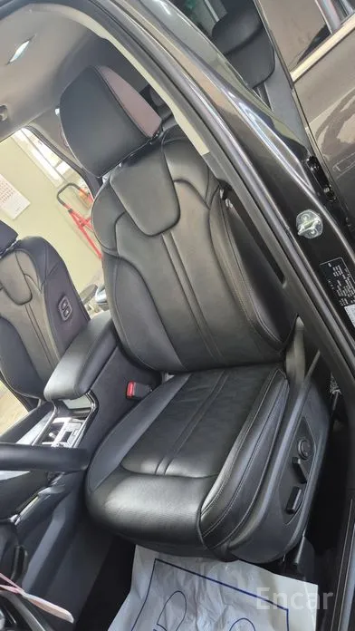 Фото 13 - Kia Sorento