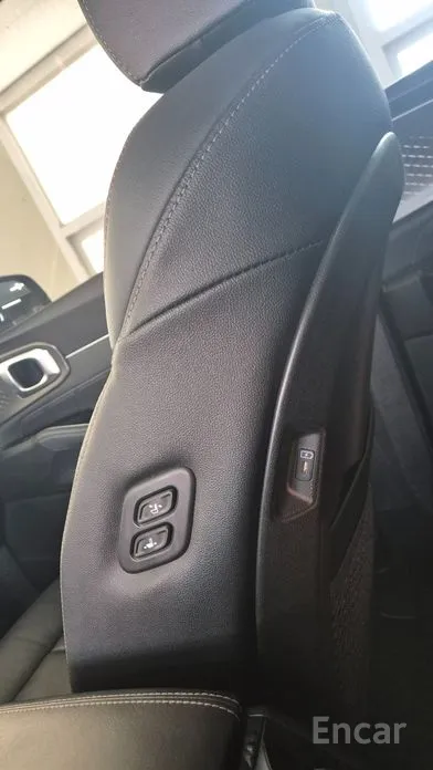 Фото 14 - Kia Sorento