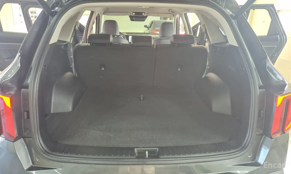 Фото 19 - Kia Sorento