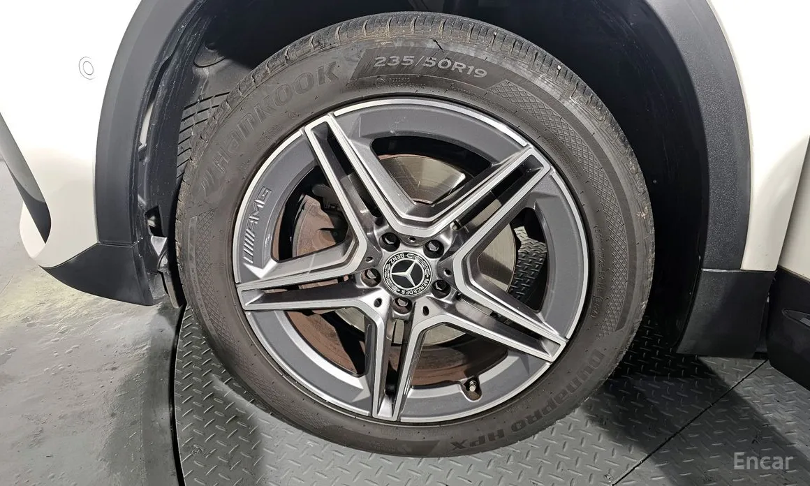 Фото 5 - Mercedes-Benz GLA-Class