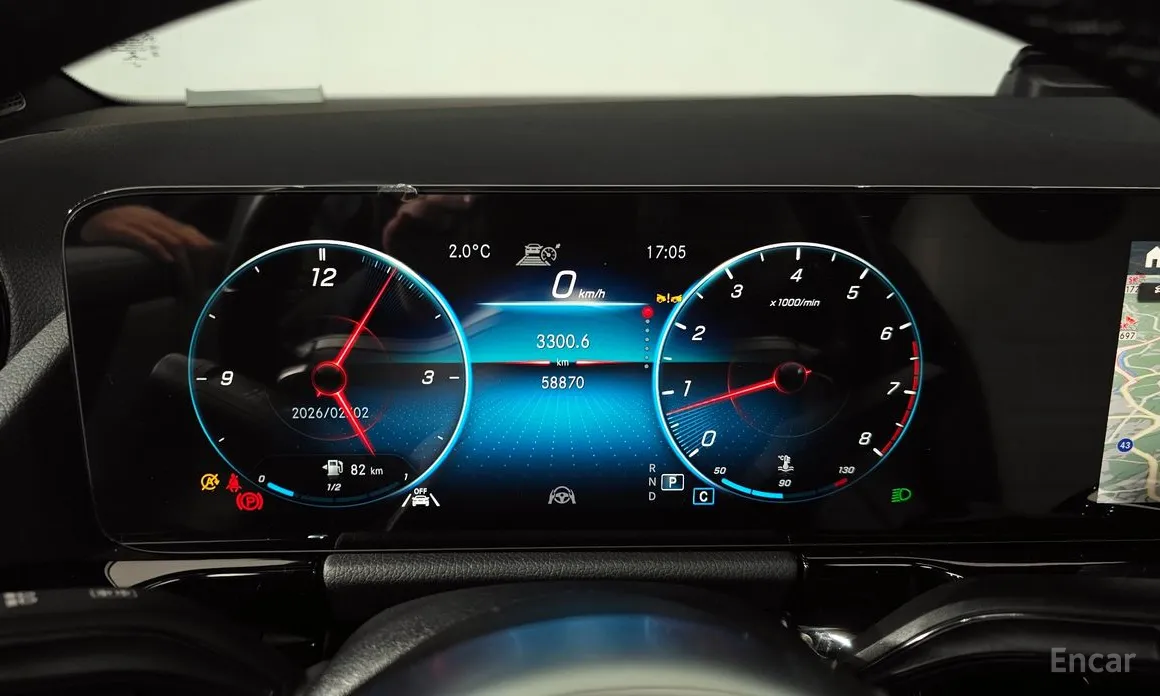Фото 8 - Mercedes-Benz GLA-Class
