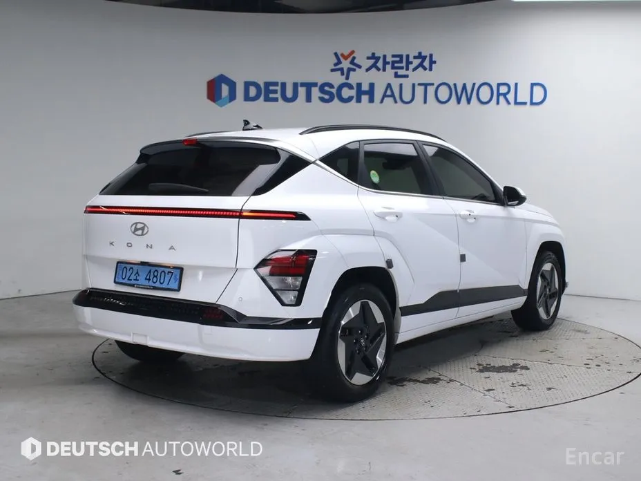 Фото 4 - Hyundai Kona