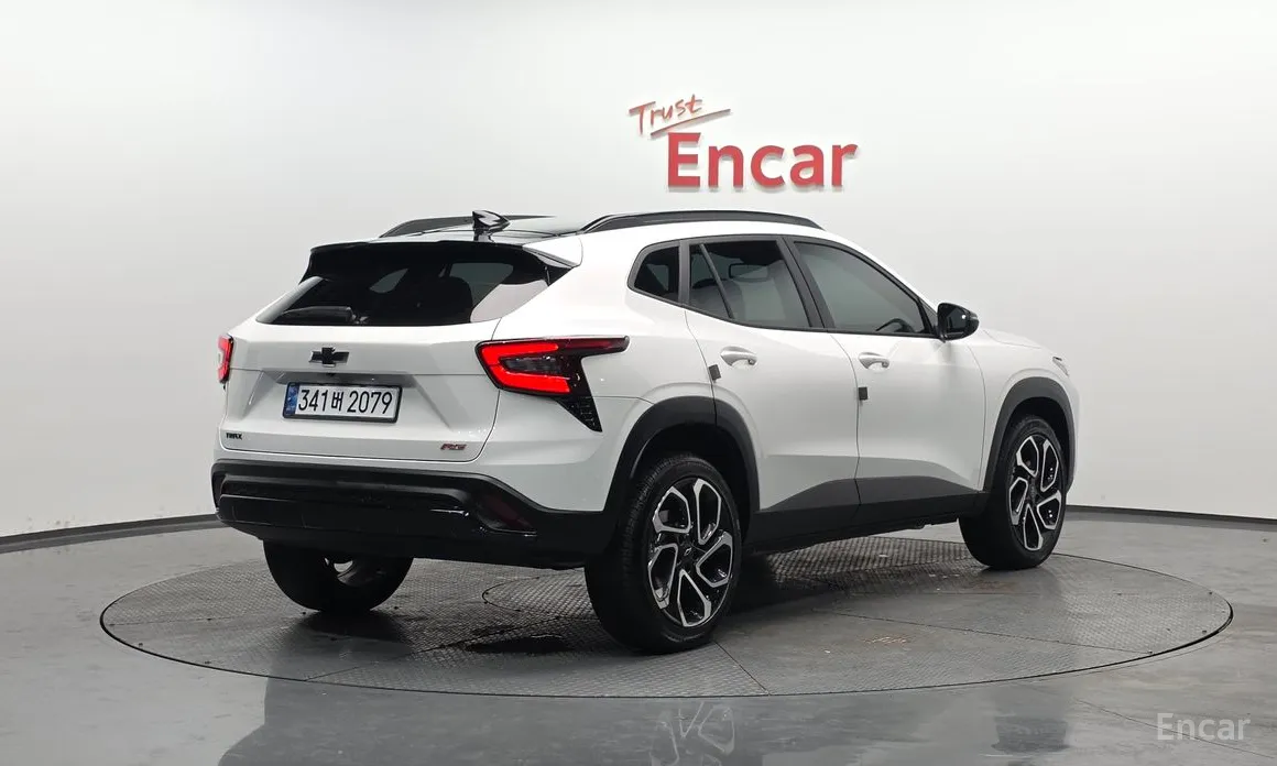 Фото 2 - Chevrolet Trax