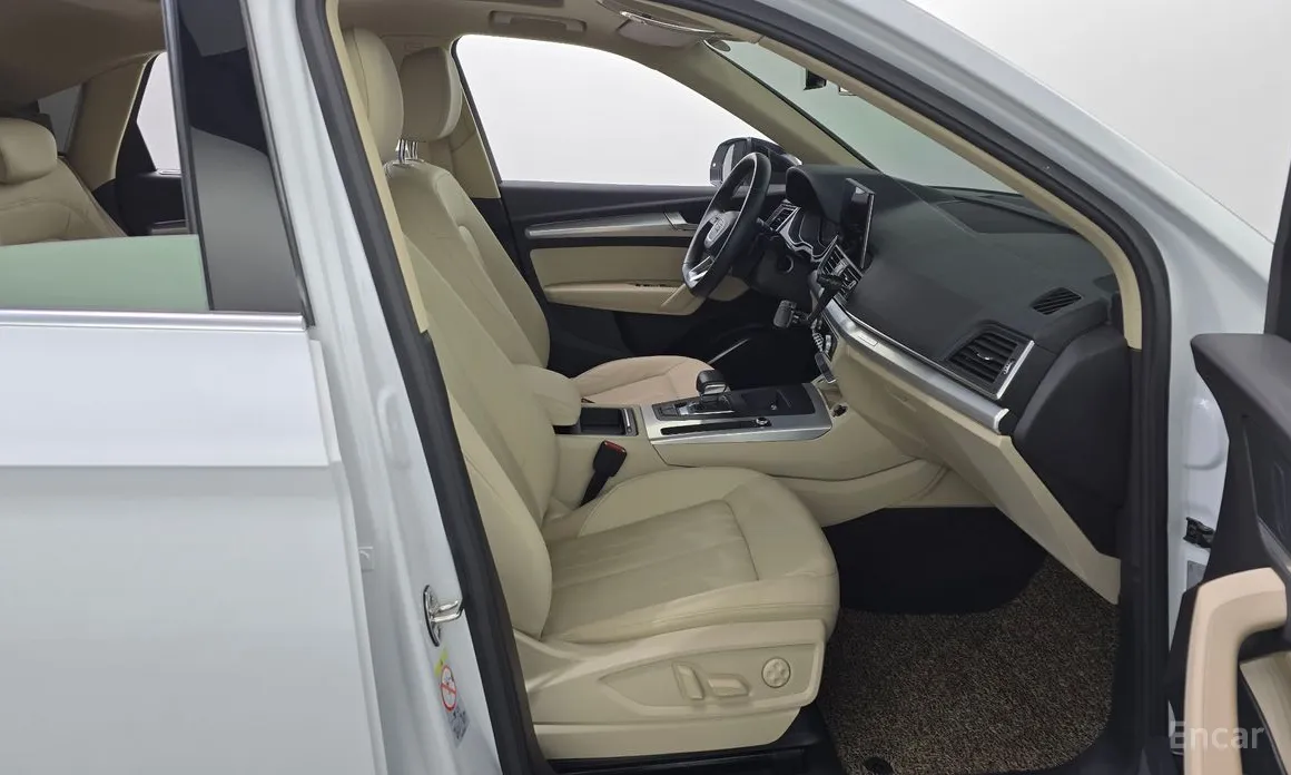 Фото 11 - Audi Q5