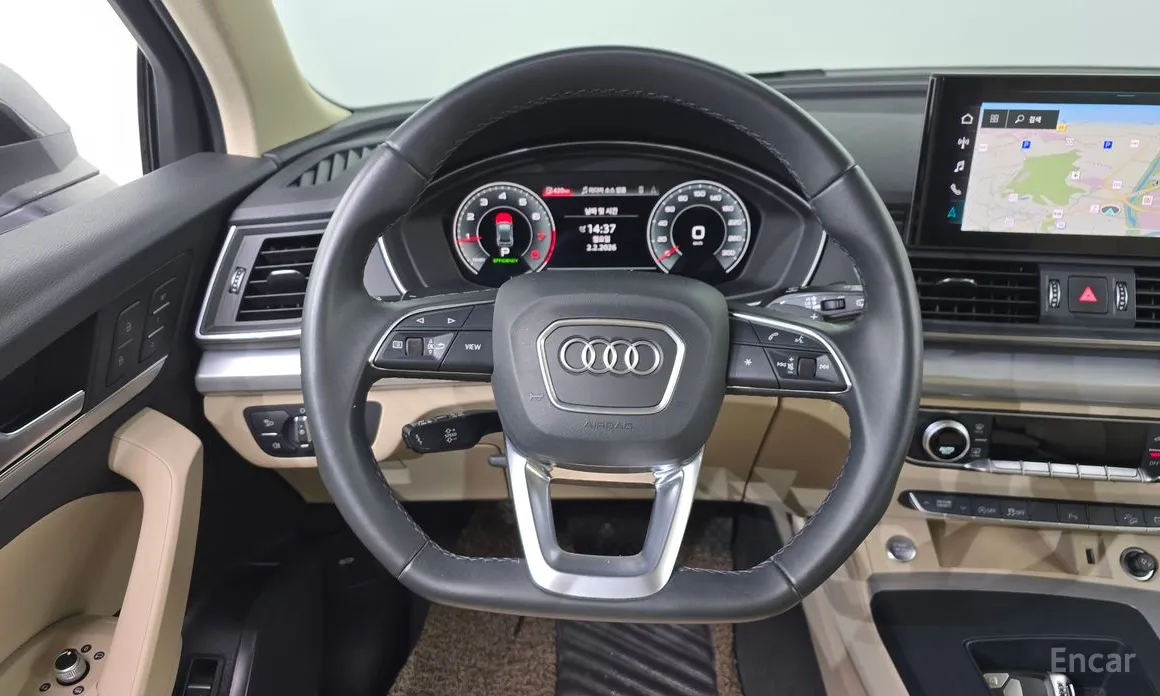 Фото 13 - Audi Q5