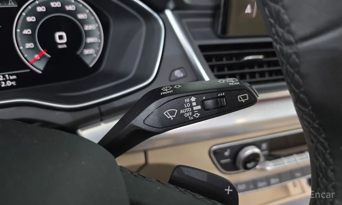 Фото 17 - Audi Q5