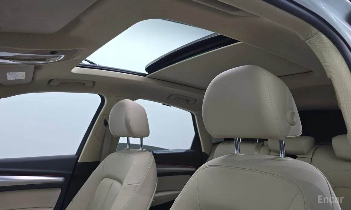 Фото 19 - Audi Q5