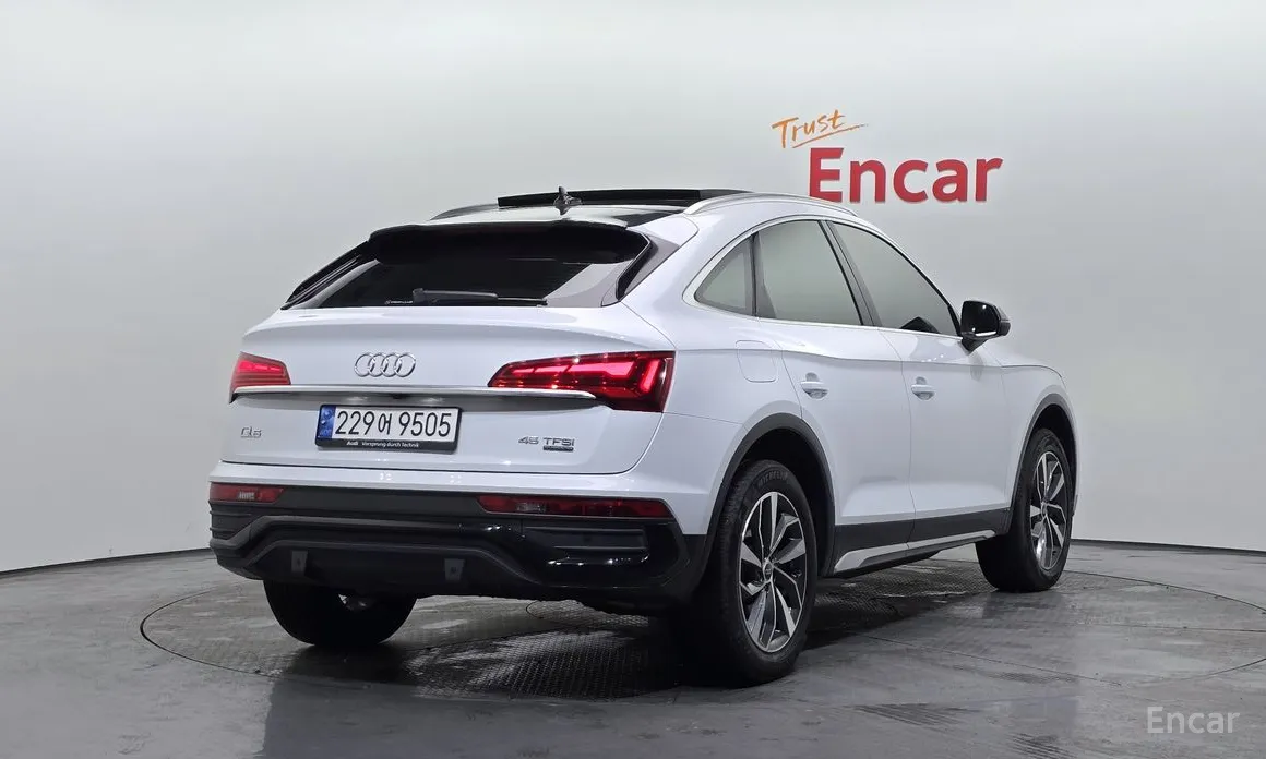 Фото 2 - Audi Q5