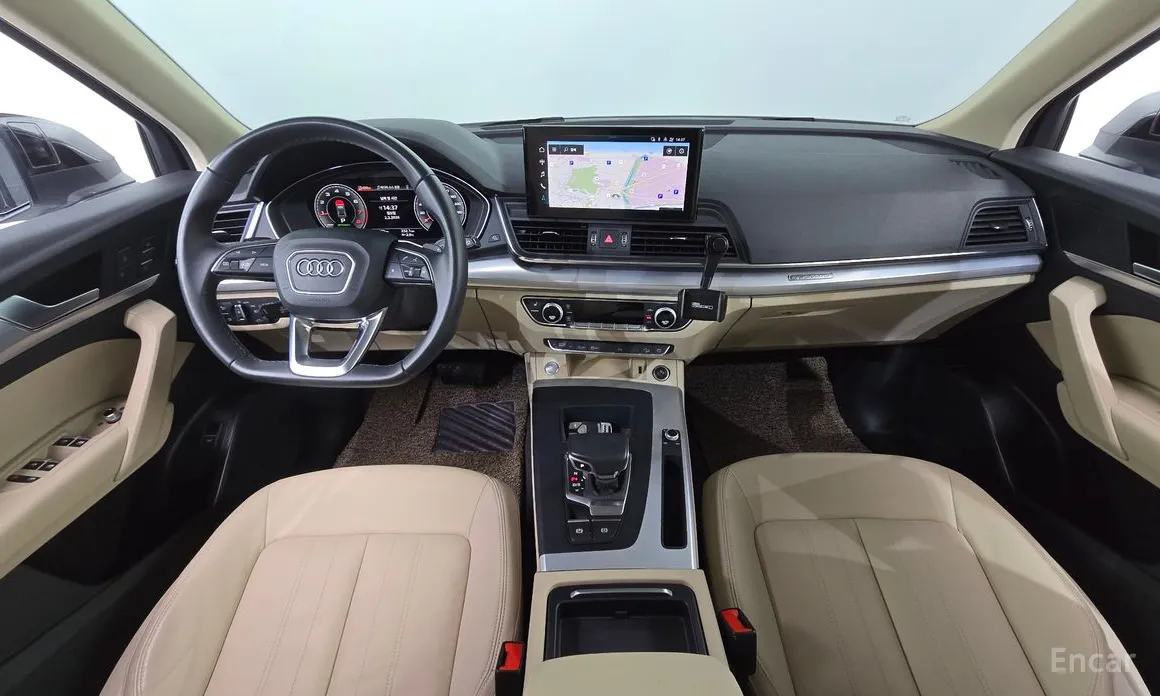 Фото 7 - Audi Q5