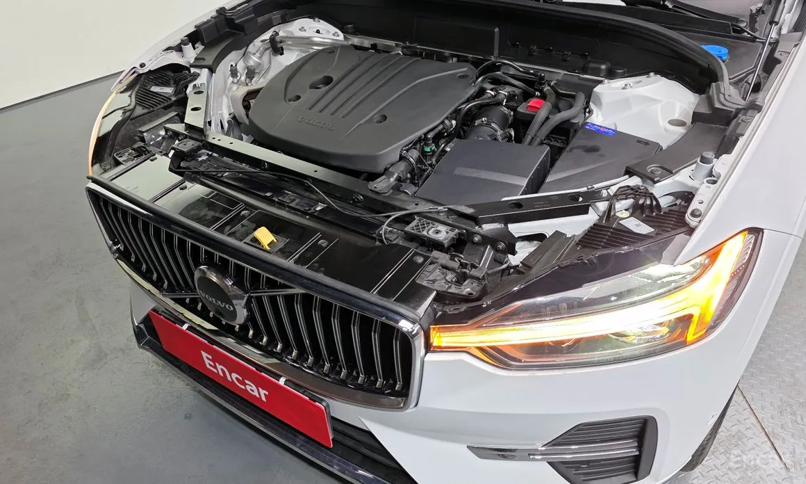 Фото 6 - Volvo XC60