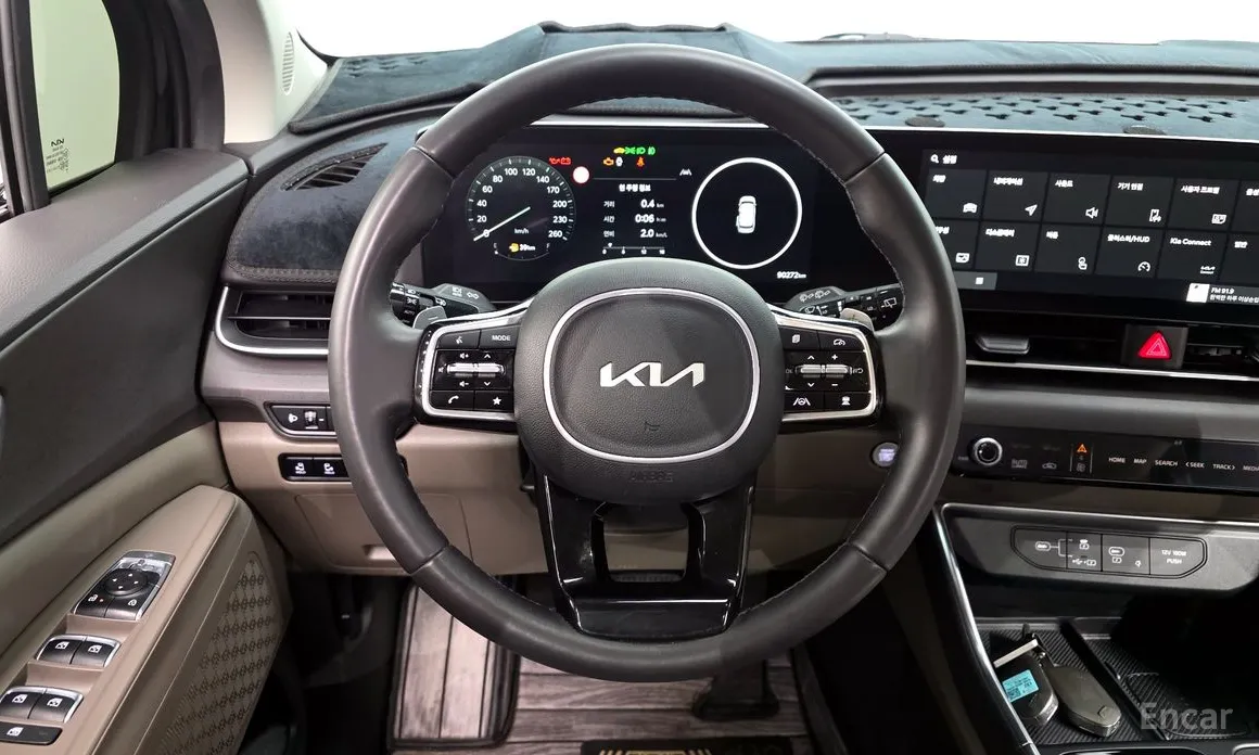 Фото 13 - Kia Carnival