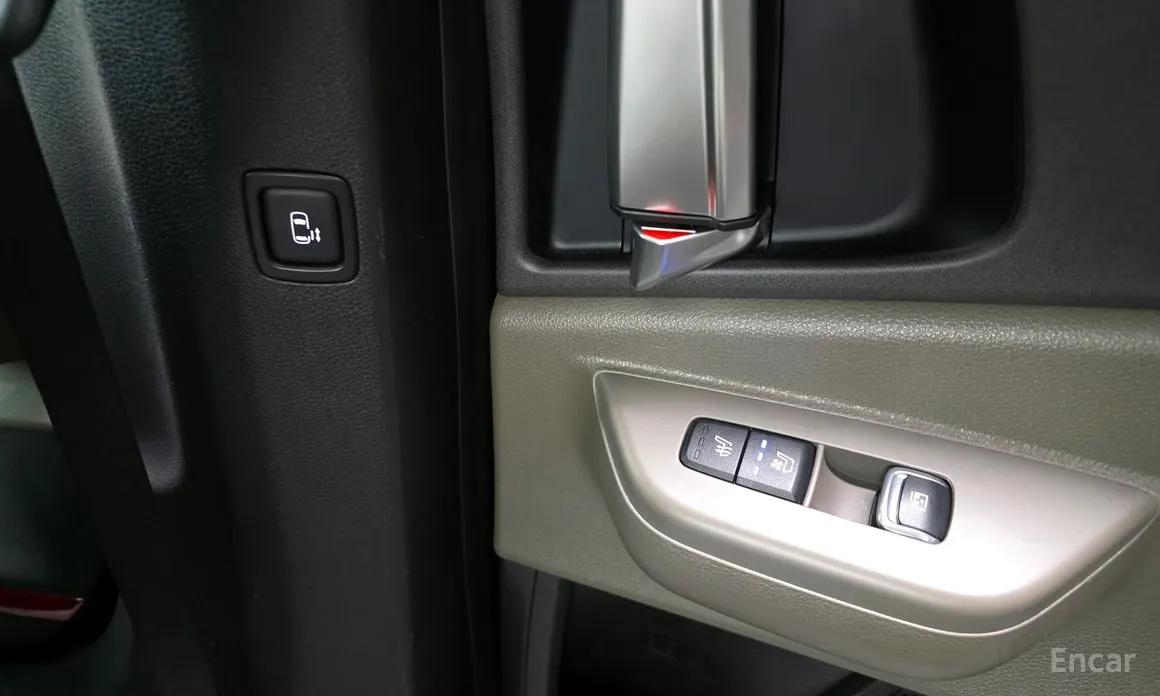 Фото 18 - Kia Carnival