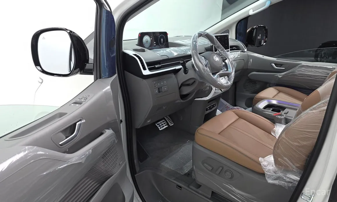 Фото 11 - Hyundai Staria