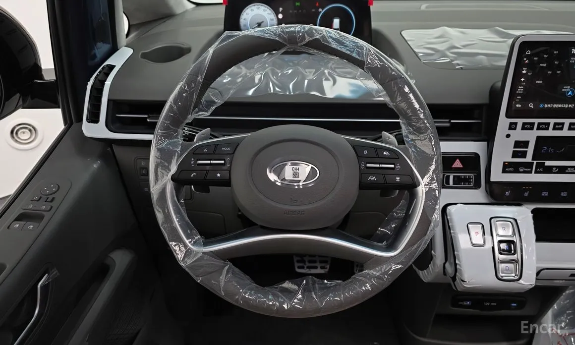 Фото 13 - Hyundai Staria