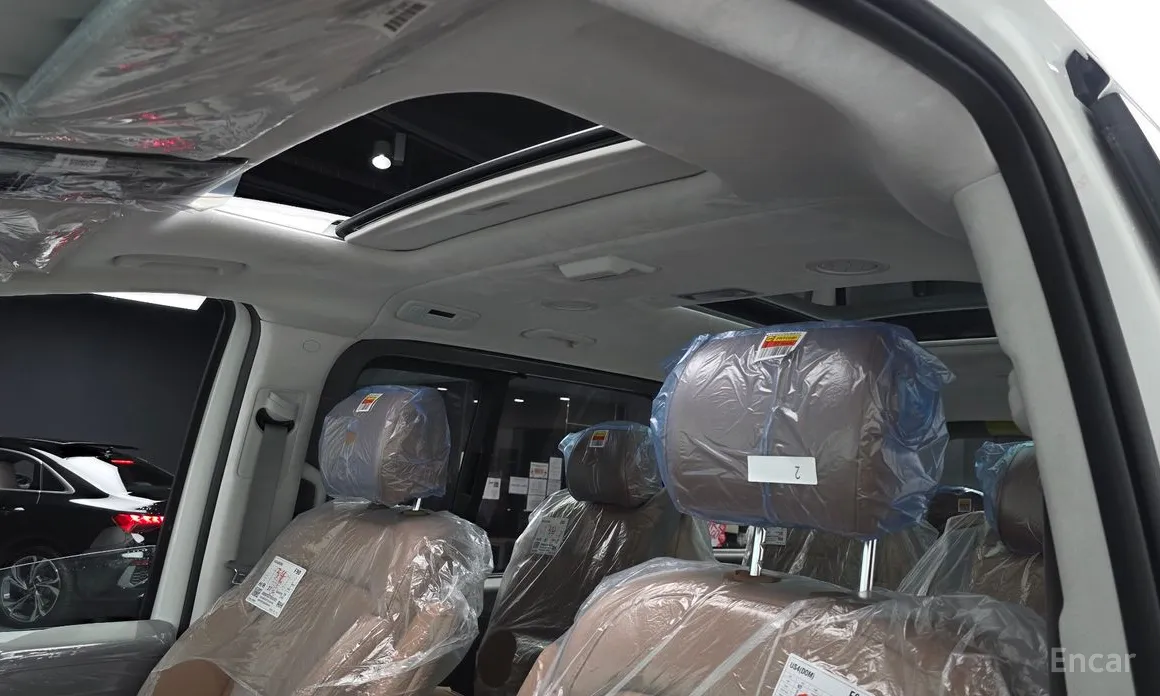 Фото 19 - Hyundai Staria