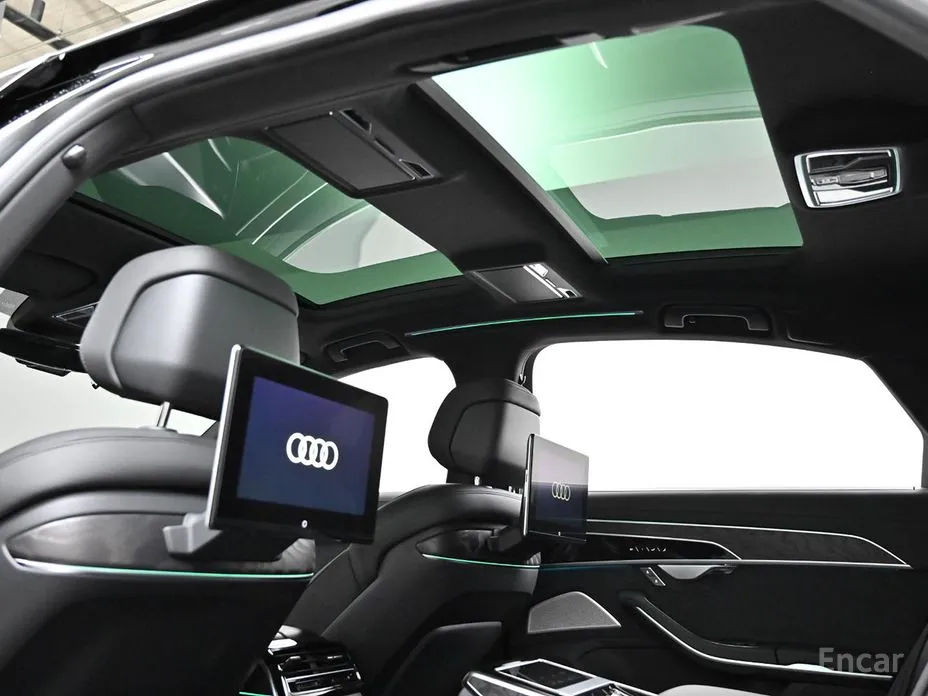 Фото 19 - Audi A8