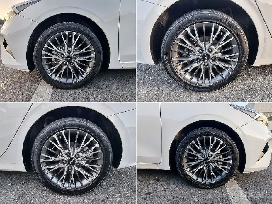 Фото 19 - Kia K3