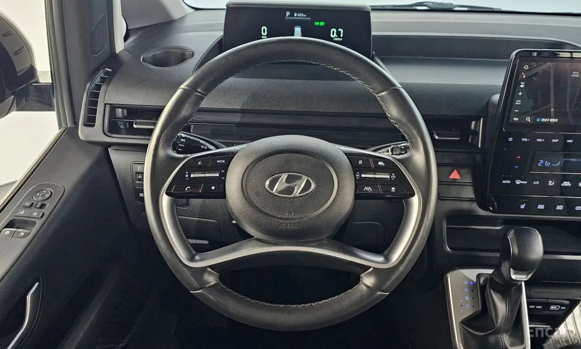 Фото 13 - Hyundai Staria