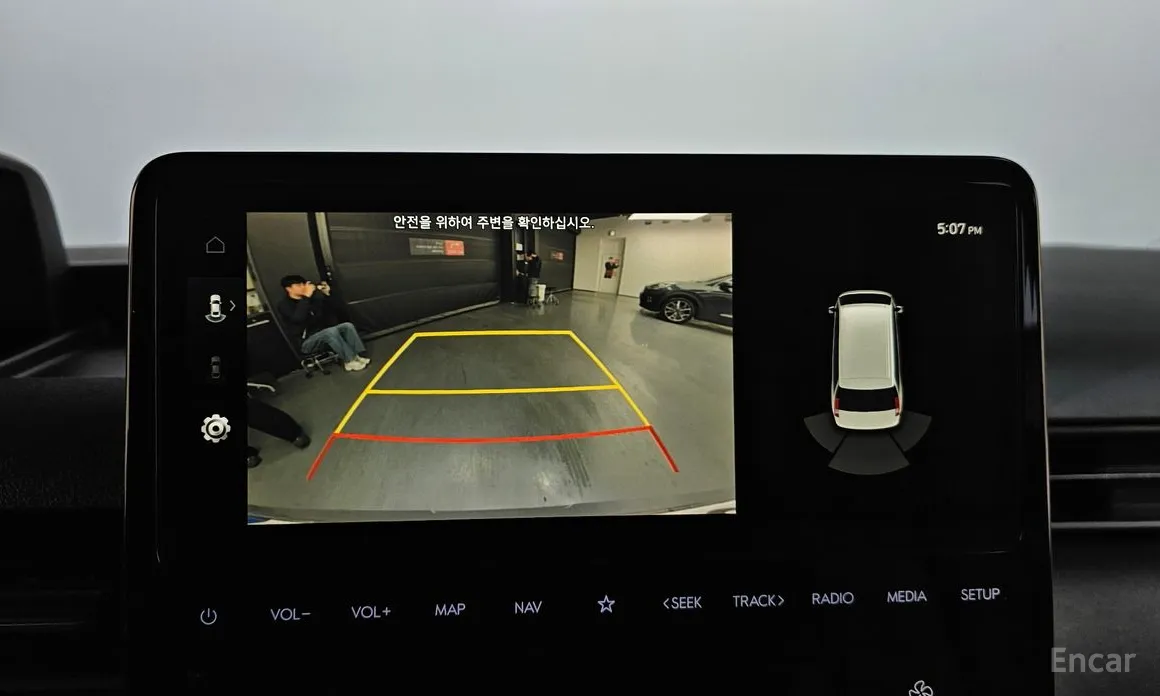 Фото 16 - Hyundai Staria