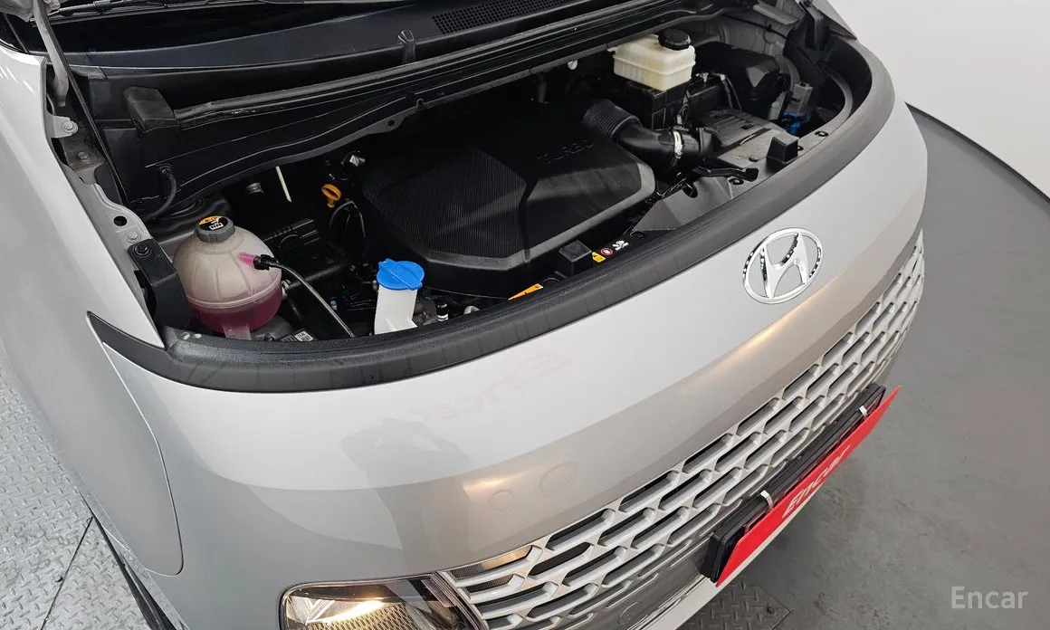 Фото 6 - Hyundai Staria