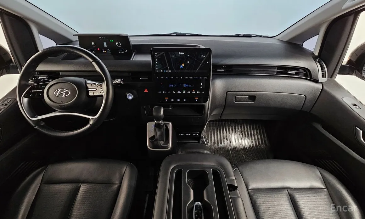 Фото 7 - Hyundai Staria