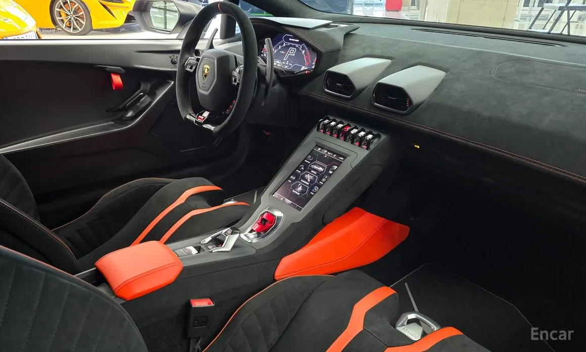 Фото 11 - Lamborghini Huracan