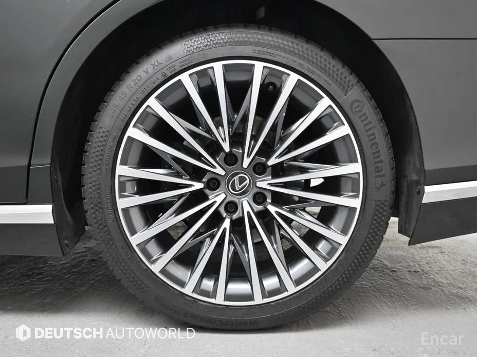 Фото 5 - Lexus LS