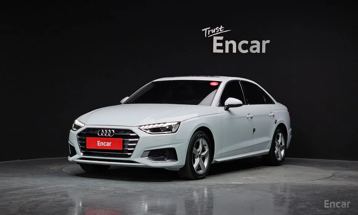 Фото 1 - Audi A4