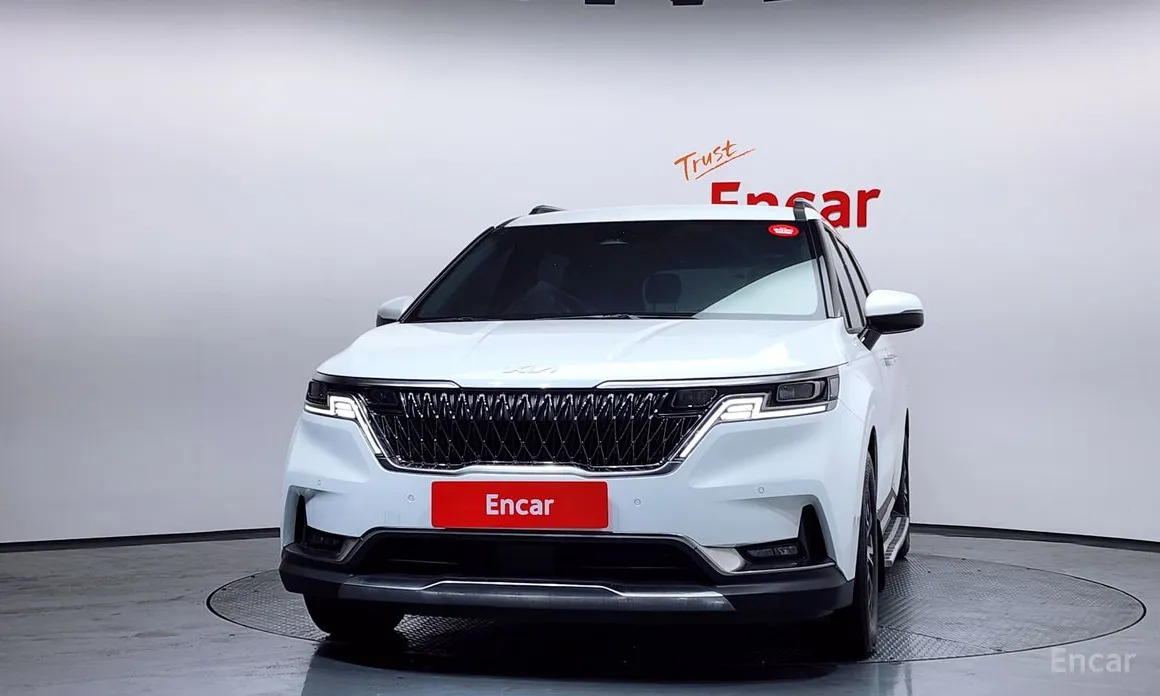 Фото 3 - Kia Carnival