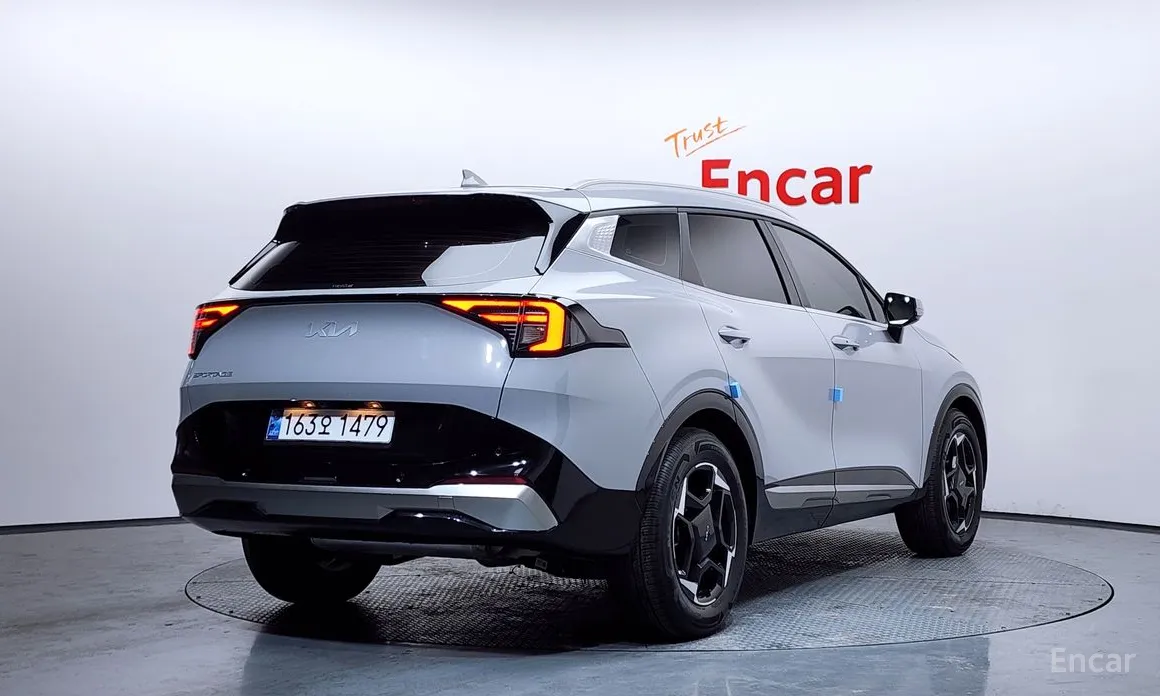 Фото 2 - Kia Sportage