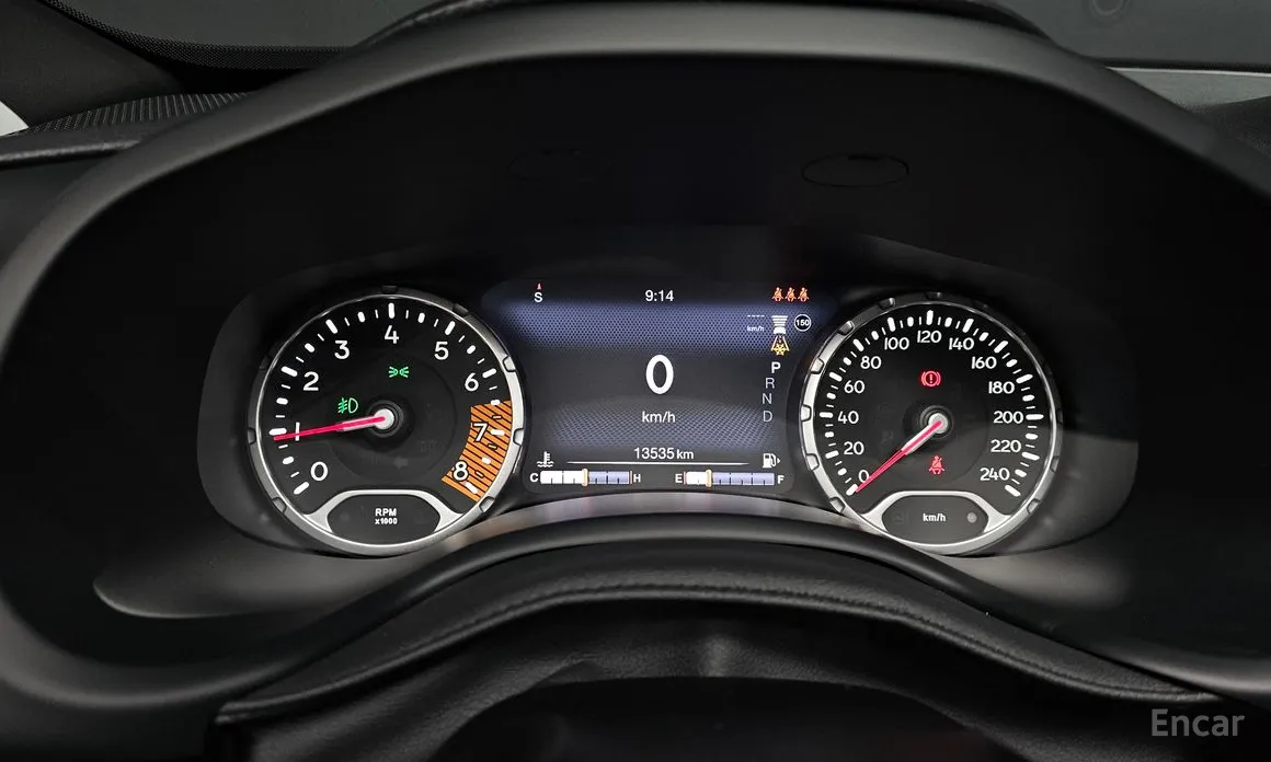 Фото 8 - Jeep Renegade