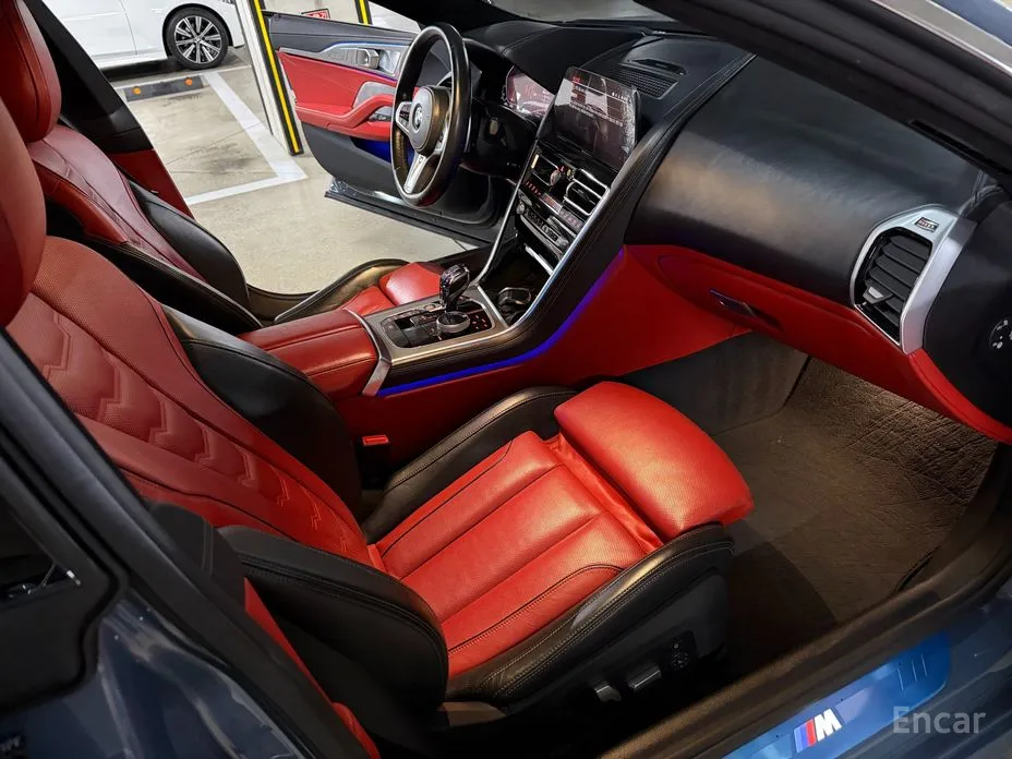 Фото 11 - BMW 8 Series