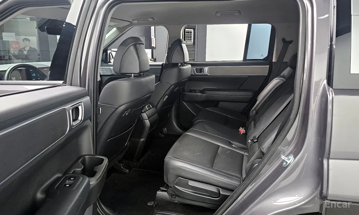 Фото 13 - Hyundai Santa Fe