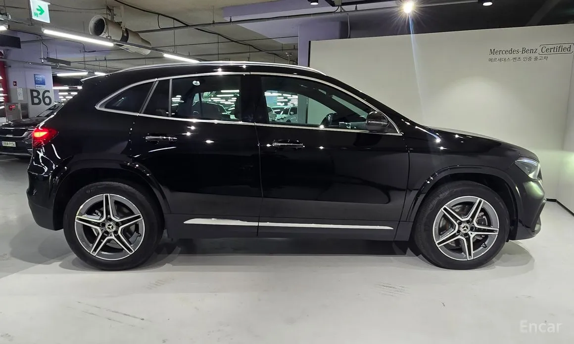 Фото 9 - Mercedes-Benz GLA-Class