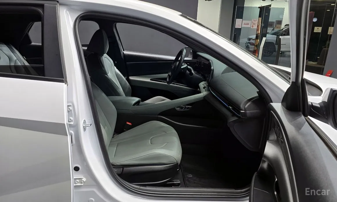 Hyundai Avante 2023 1.6