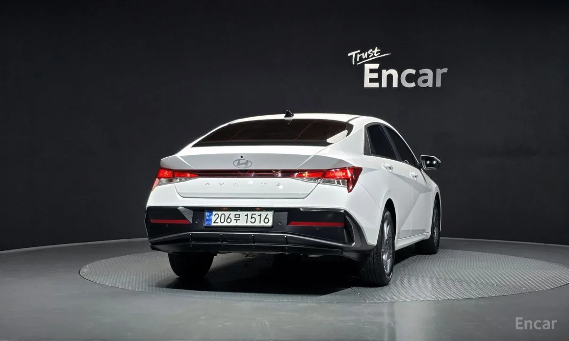 Hyundai Avante 2023 1.6