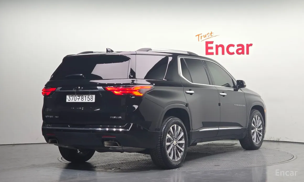 Фото 2 - Chevrolet Traverse